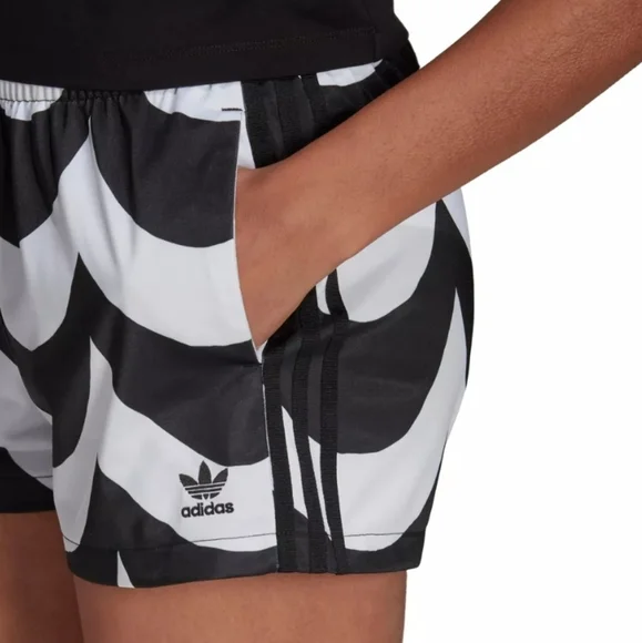 adidas originals X Marimekko Primegreen Sustainable Athletic Shorts Plus Size 2X - Picture 5 of 16